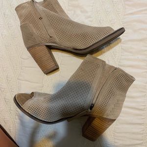 Toms Booties